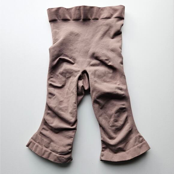 SKIMS Seamless Sculpt Sculpting Mid Thigh Shorts S/M in Umber - Picture 3 of 7